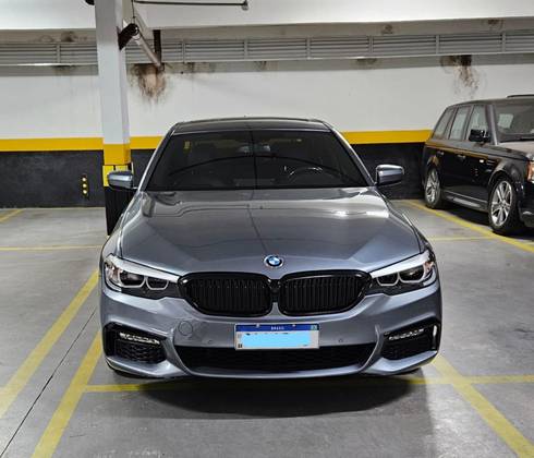 BMW 530i 2.0 16V TURBO GASOLINA M SPORT AUTOMÁTICO BMW 530i 2.0 16V TURBO GASOLINA M SPORT AUTOMÁTICO